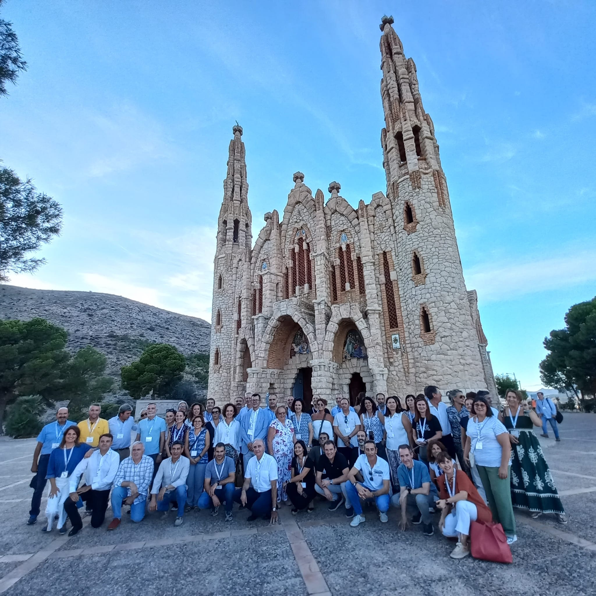 El Consejo Regulador de la DOP Uva de Mesa Embolsada del Vinalopó fue el anfitrión de las XV Jornadas Técnicas y de la Asamblea General de Origen España, celebradas en Alicante, y que reunieron a más de 80 Consejos Reguladores de España